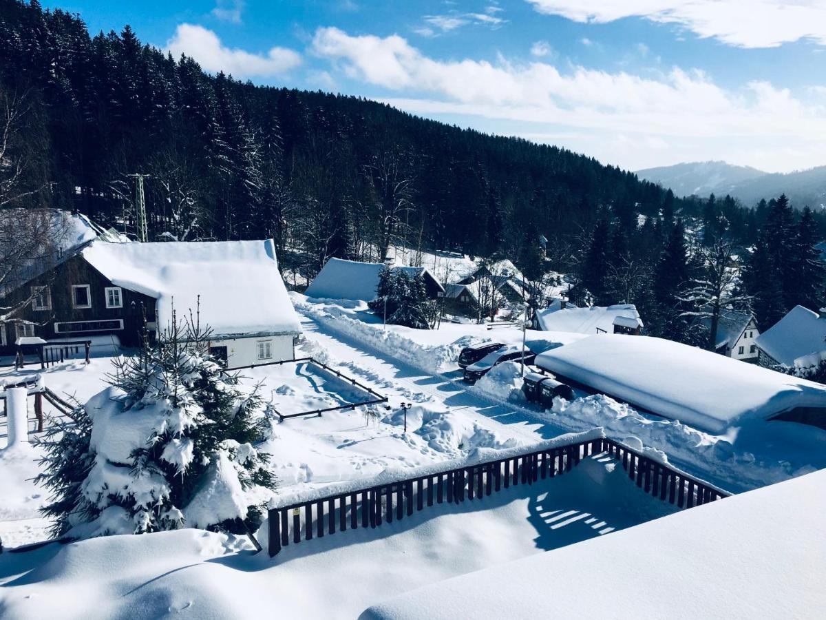 Hotel Peklo Pro Rodiny S Detmi Josefuv Dul Luaran gambar