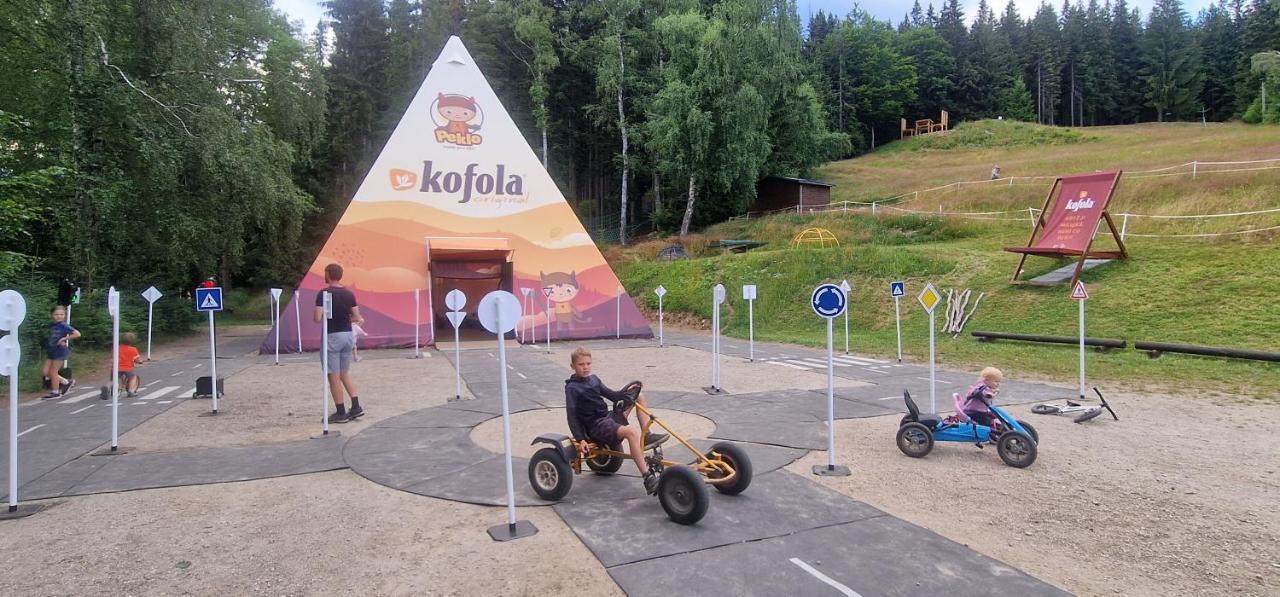 Hotel Peklo Pro Rodiny S Detmi Josefuv Dul Luaran gambar