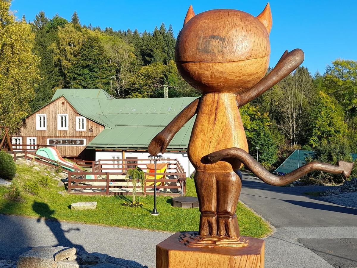 Hotel Peklo Pro Rodiny S Detmi Josefuv Dul Luaran gambar